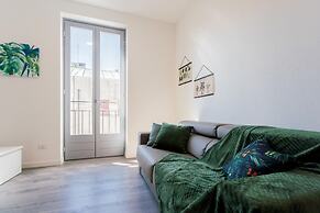 Co-c933-ggar24c4 - Central Green Apartment