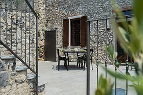 Co-m341-mner1at - Castravalva Residence