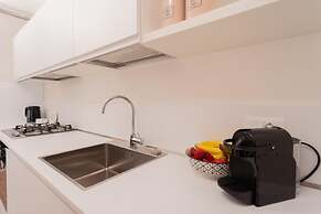 Co-m341-sabb12bt - Lovely Corner Near Bellagio