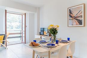 Co-e405-regi74a1 - Your Private Harbour Nearby George Clooney