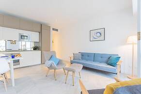 Co-e405-regi74a1 - Your Private Harbour Nearby George Clooney