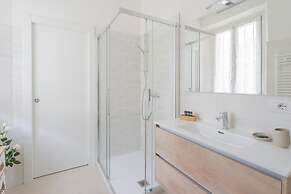 Co-f181-acol3a1 - Tina s Window on Lake Como