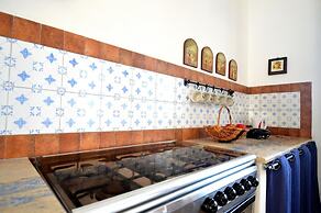 Sc025 Villa Calamazzo 5 Posti a Pochi Metri dal m