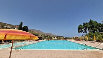 Sc023 Villa in Residence con Piscina in Comune