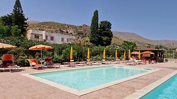 Sc023 Villa in Residence con Piscina in Comune