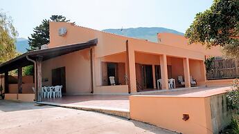 Villa Baialuce 12 Posti con Magnifica Vista sui F