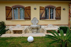 Dependance Desir e Piscina ad uso Esclusivo e Jac