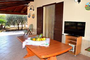 Al049 Villa Paradiso 12 Posti con Piscina Privata