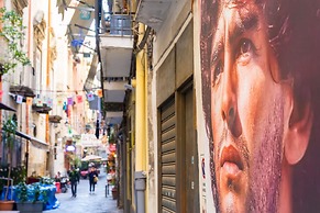 Barrio 133 - Double Bedroom in Center by Napoliapartments