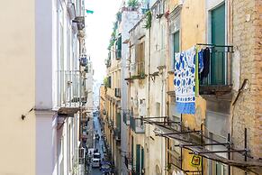 Barrio 133 - Double Bedroom in Center by Napoliapartments