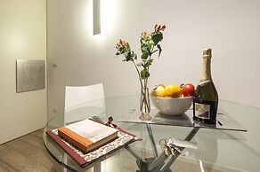 In Rome at Spanish Steps Classy Apartment With Modern Design in an His