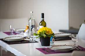 Villa Cimino - Central Villa Stunning Sea View