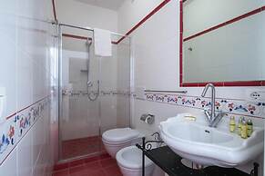 Villa Cimino - Central Villa Stunning Sea View