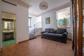 Casa Cimino A - Lovely Apartment and Amazing View on Capri and Positan