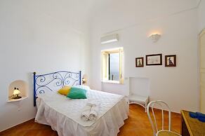 Casa Giorgia - Exclusive Panoramic Villa in the Heart of Praiano