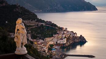 Villa Gioiello - Sea View Pool With Chromotherapy