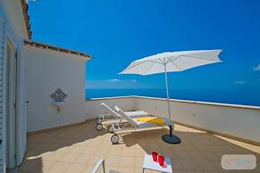 Villa Imperati - Splendid Villa With Private Pool Overlooking the sea