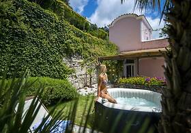 Casale Fralisa - Marvelous Terrace and hot tub With sea View