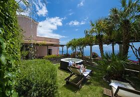 Casale Fralisa - Marvelous Terrace and hot tub With sea View