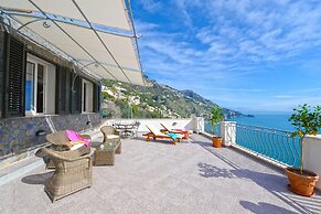 Casa La Ulivella - Large Terrace Overlooking the sea