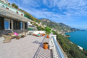 Casa La Ulivella - Large Terrace Overlooking the sea