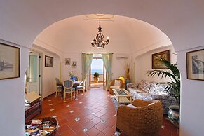 Casa Elena - In the Center of Praiano Parking Panoramic Hot tub