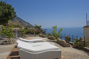Villa Panorama - Pool Overlooking the sea and Sauna