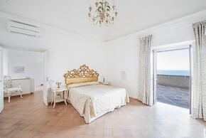 Villa Panorama - Pool Overlooking the sea and Sauna