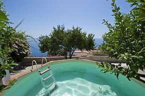 Villa Panorama - Pool Overlooking the sea and Sauna