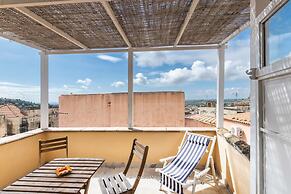 Golden Stone in Noto