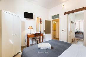 Golden Stone in Noto