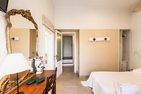 Golden Stone in Noto