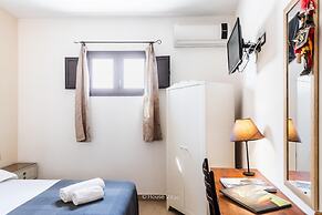 Golden Stone in Noto