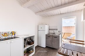 Golden Stone in Noto