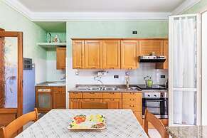 Marina Holiday in Avola