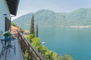 Lavarell House - Best Lake View