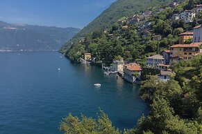 Lavarell House - Best Lake View