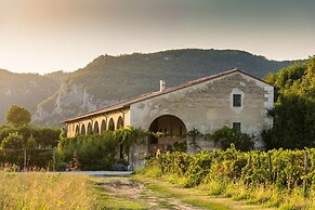 Oleandri Apartment With one Bedroom and one Bathroom on the Ground Flo