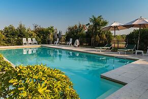 Oleandri Apartment With one Bedroom and one Bathroom on the Ground Flo