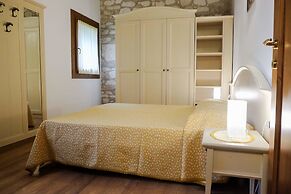 Tigli Apartment With two Bedrooms and one Bathroom on the Second Floor