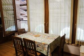 Tigli Apartment With two Bedrooms and one Bathroom on the Second Floor