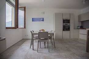 C0-e569-lbag97a2 - Dream Lake Apartment 1