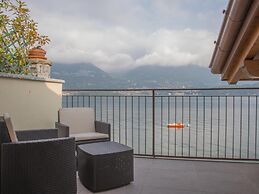 C0-e569-lbag97a2 - Dream Lake Apartment 1