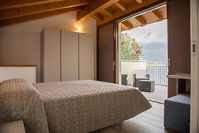 C0-e569-lbag97a2 - Dream Lake Apartment 1