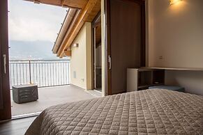 C0-e569-lbag97a2 - Dream Lake Apartment 1