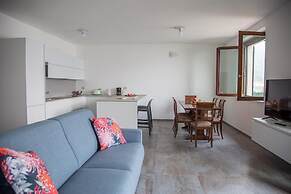 C0-e569-lbag97b2 - Dream Lake Apartment 2