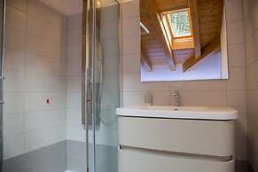 C0-e569-lbag97b2 - Dream Lake Apartment 2