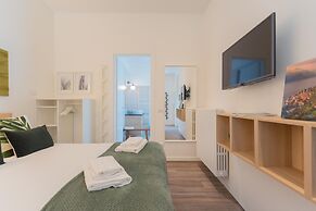 Co-f181-carb1at - Tremezzo Apartment 1