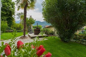 Co-f181-carb1at - Tremezzo Apartment 1