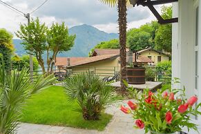 Co-f181-carb1at - Tremezzo Apartment 1